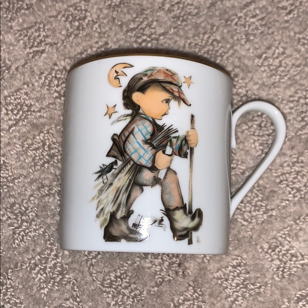 Hummel Moonlight Return